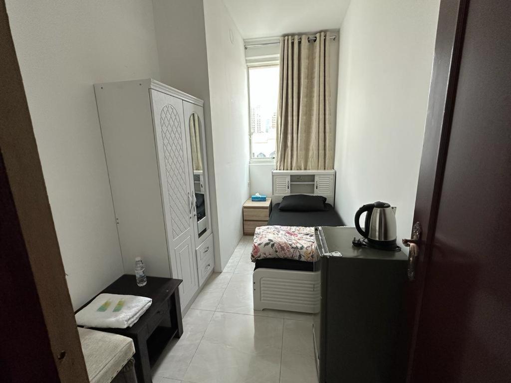 Corniche Street - Superb Lovely Albergue Abu Dhabi