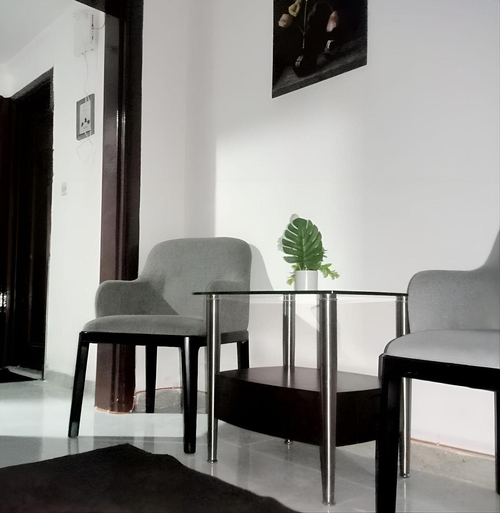Corniche Street - Superb Lovely Abu Dhabi
